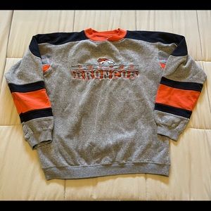 Vintage 1998 The Edge Denver Broncos Sweatshirt Textured w Embroidered Logo READ